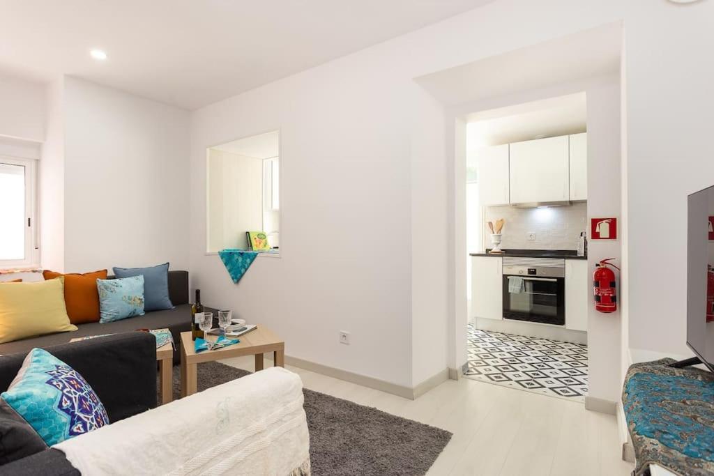 A Treat In Belem Apartment Lisbon Luaran gambar